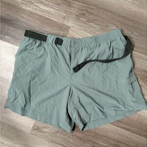 Columbia Olive Green Shorts